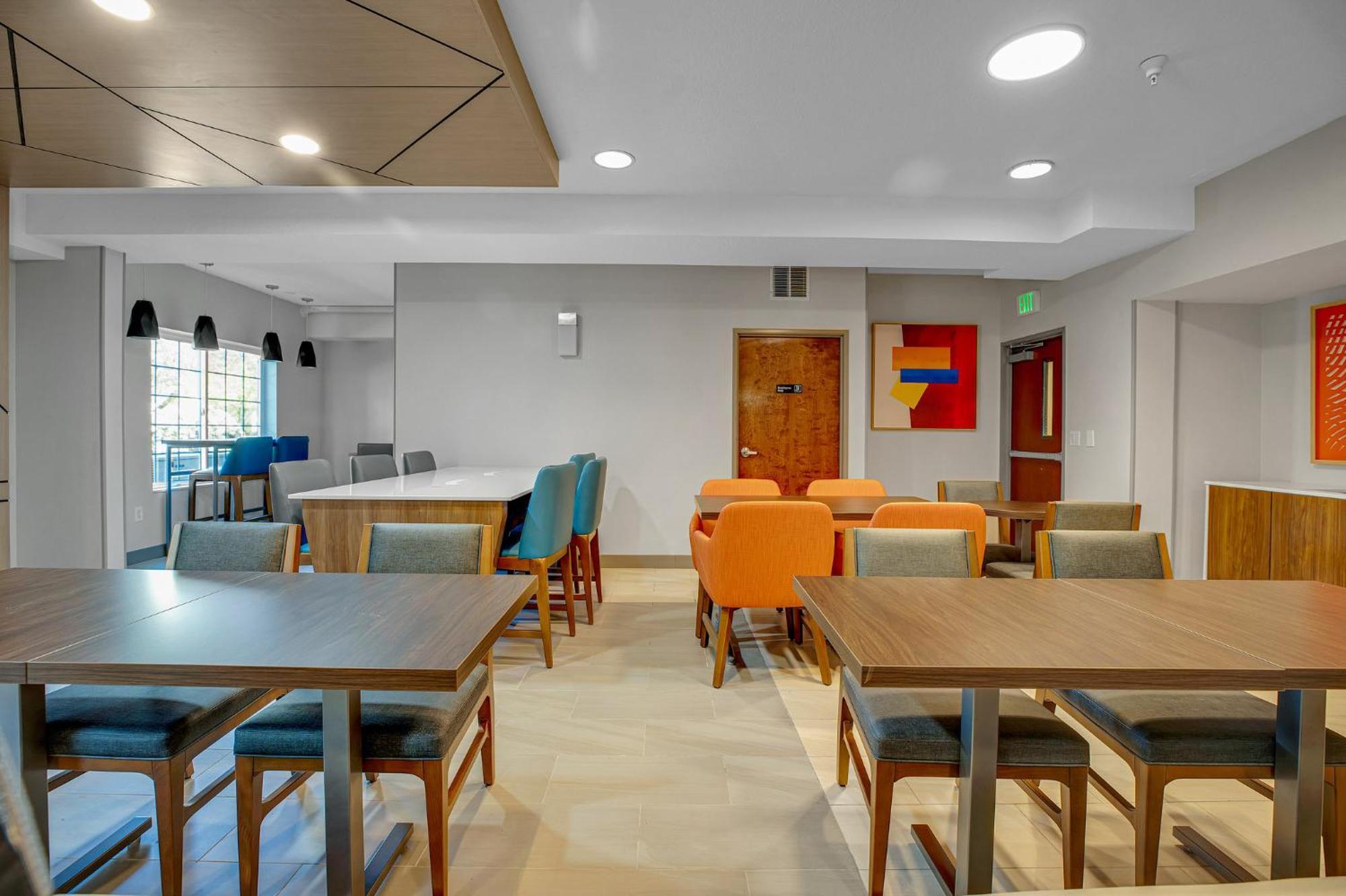Holiday Inn Express Hotel & Suites Portland - Jantzen Beach By Ihg Εξωτερικό φωτογραφία
