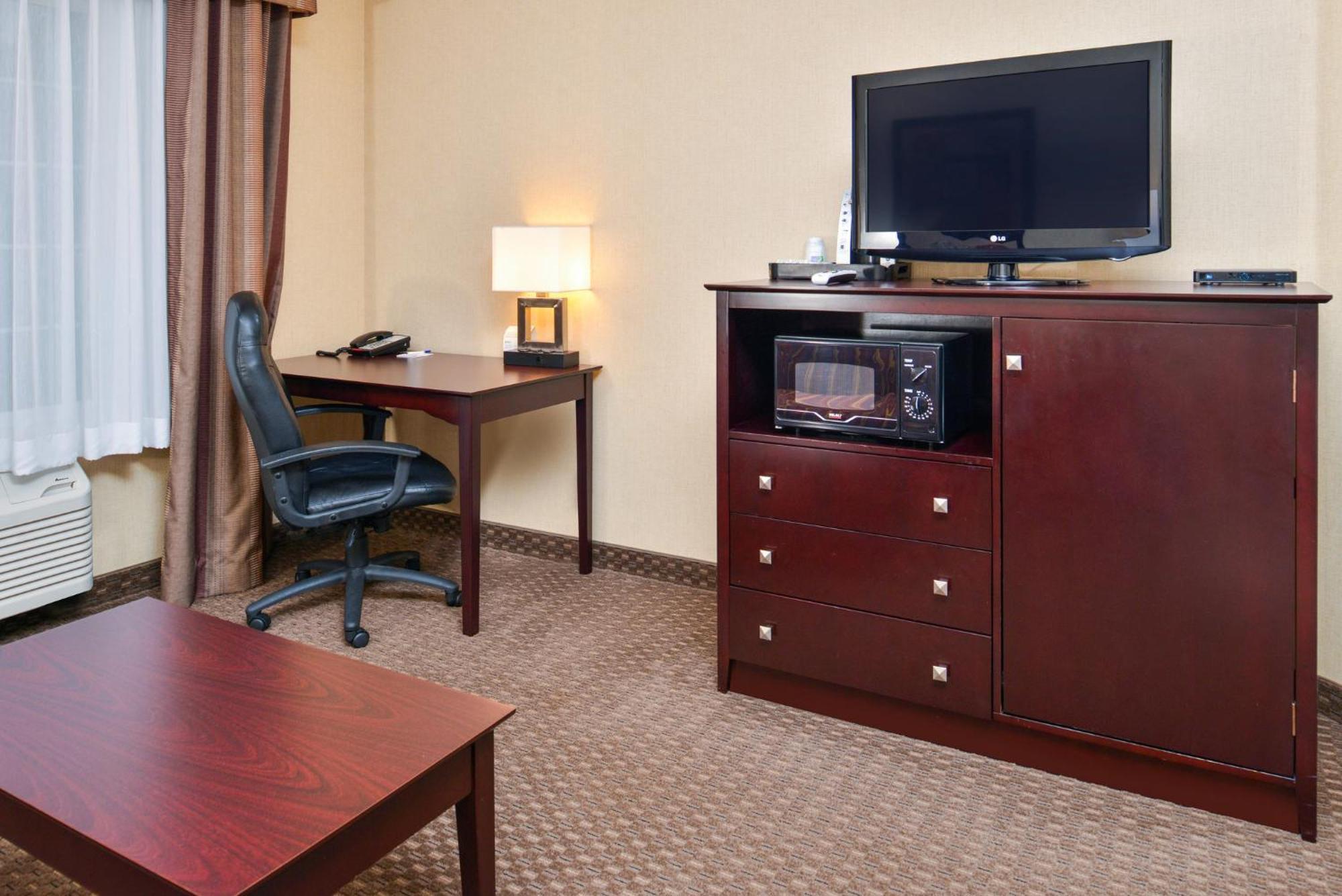 Holiday Inn Express Hotel & Suites Portland - Jantzen Beach By Ihg Εξωτερικό φωτογραφία